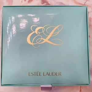 Estée Lauder Youth Dew dusting powder